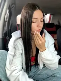 JulliaVegas stripchat stream image