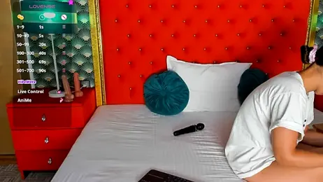 VallerieJones stripchat stream image