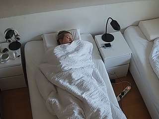 voyeurcam-julmodels-bed-7 camsoda stream image, 02.10.2025 03:00