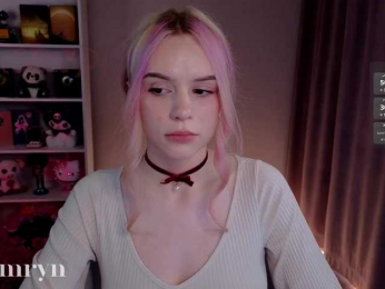 fymryn bongacams stream image
