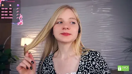 OdelinaFicken stripchat stream image