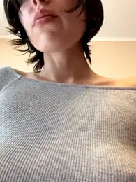 kikidoll stripchat stream image