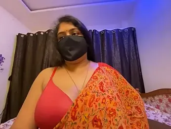 LouleyRanii stripchat stream image