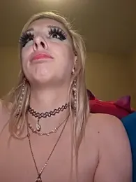 AmethystFoxx stripchat stream image