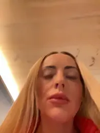 EmaSalis stripchat stream image