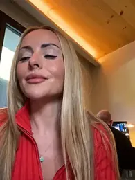 EmaSalis stripchat stream image