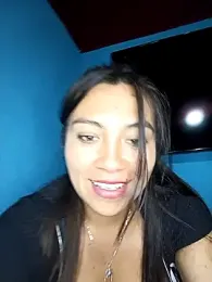 LIZ-06_ stripchat stream image