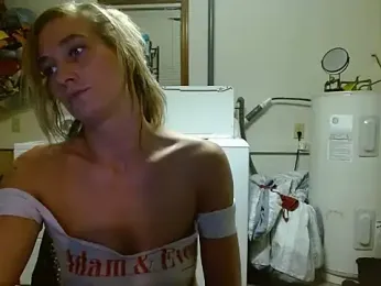 missymilf stripchat stream image