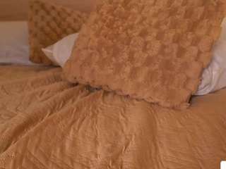 alana-haze camsoda stream image