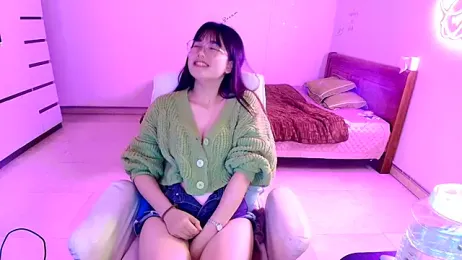 Queen_2k6 stripchat stream image