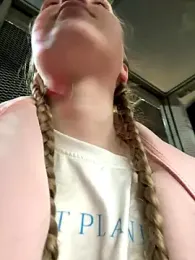 bambi_lu stripchat stream image