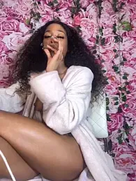 mismialove stripchat stream image, 08.10.2025 06:00