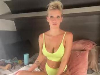 ava_west chaturbate stream image, 10.10.2025 13:30