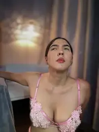 Sofia_Collins- stripchat stream image