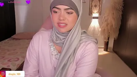 shayla_18 stripchat stream image