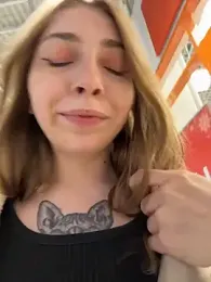 Sunny___Bunny stripchat stream image