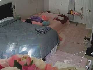 voyeurcam-house-charleys-room camsoda stream image