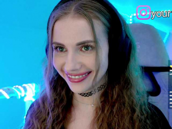 VikkiExtraCheese bongacams stream image