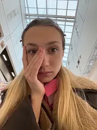 Lia__Love stripchat stream image