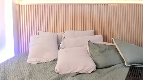 daiana_curly stripchat stream image