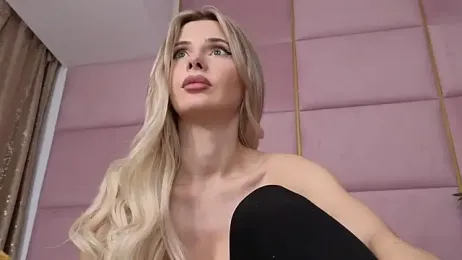 Elliblue stripchat stream image