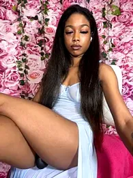 mismialove stripchat stream image, 15.10.2025 11:00