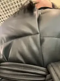 CrazzyChicks stripchat stream image