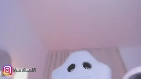 bella_adams_ stripchat stream image