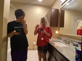 girlfriendmissy stripchat stream image