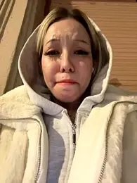 babydolll stripchat stream image