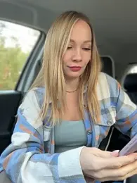 LavenderHot stripchat stream image