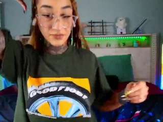 starryari69 camsoda stream image