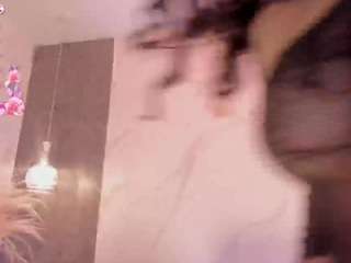 kiimthompson camsoda stream image