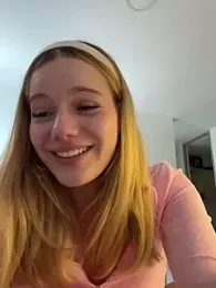 NicoleCut stripchat stream image