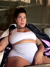 Bigbuttbrooklynn stripchat stream image