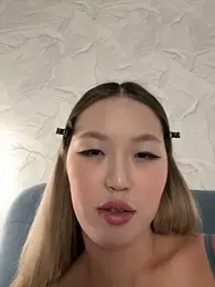 Aiko_Yumi stripchat stream image