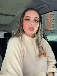 Alirawrz stripchat stream image