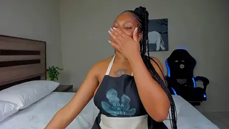 Renee-18 stripchat stream image