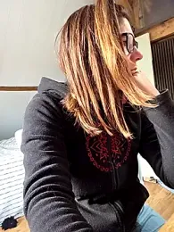 Lina_lou4 stripchat stream image