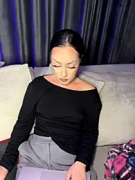 RollingGirls stripchat stream image