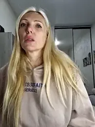 Monna stripchat stream image