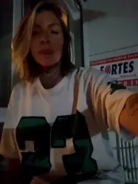 YourMommyBlair stripchat stream image