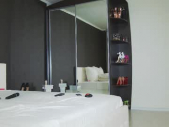 hefner_girl chaturbate stream image