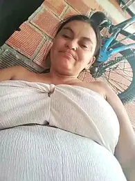 Horny-Mommy-Dirty stripchat stream image