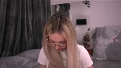 KylieJoyce stripchat stream image