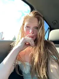 GoldenFlameGoddess stripchat stream image