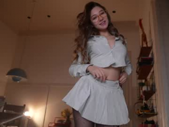 mia_dynasty chaturbate stream image