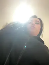 CrazzyChicks stripchat stream image