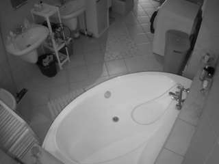 voyeurcam-julmodels-bath-1st-1 camsoda stream image