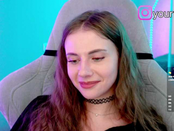 VikkiExtraCheese bongacams stream image